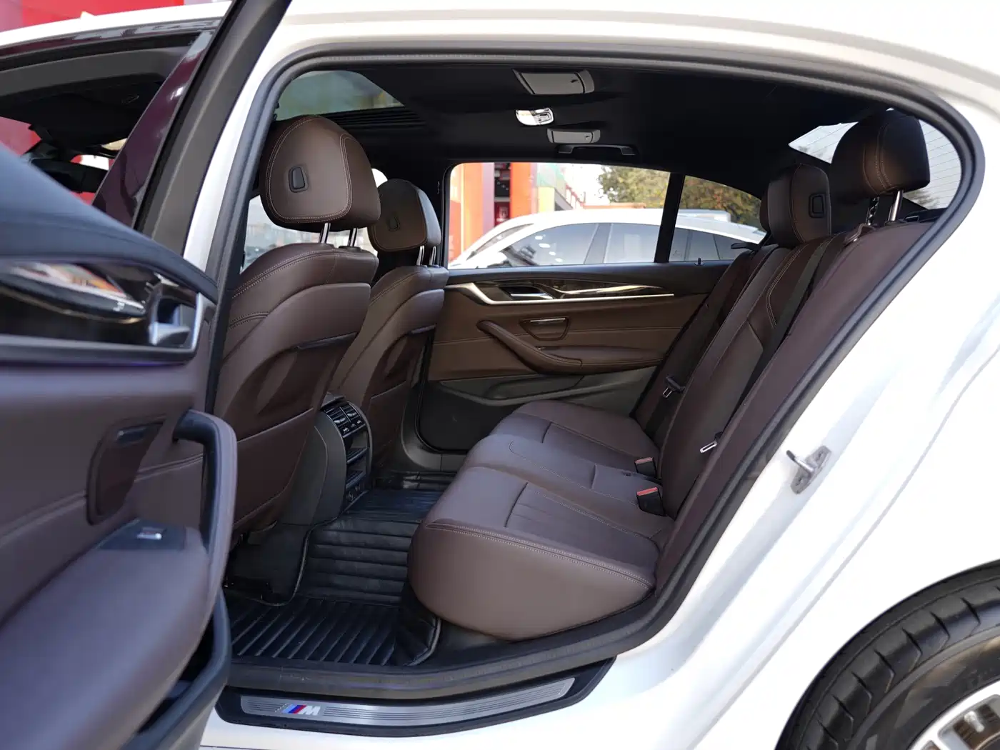 BMW 5 Series 2019 Facelift 525Li M Sport Package фото 6
