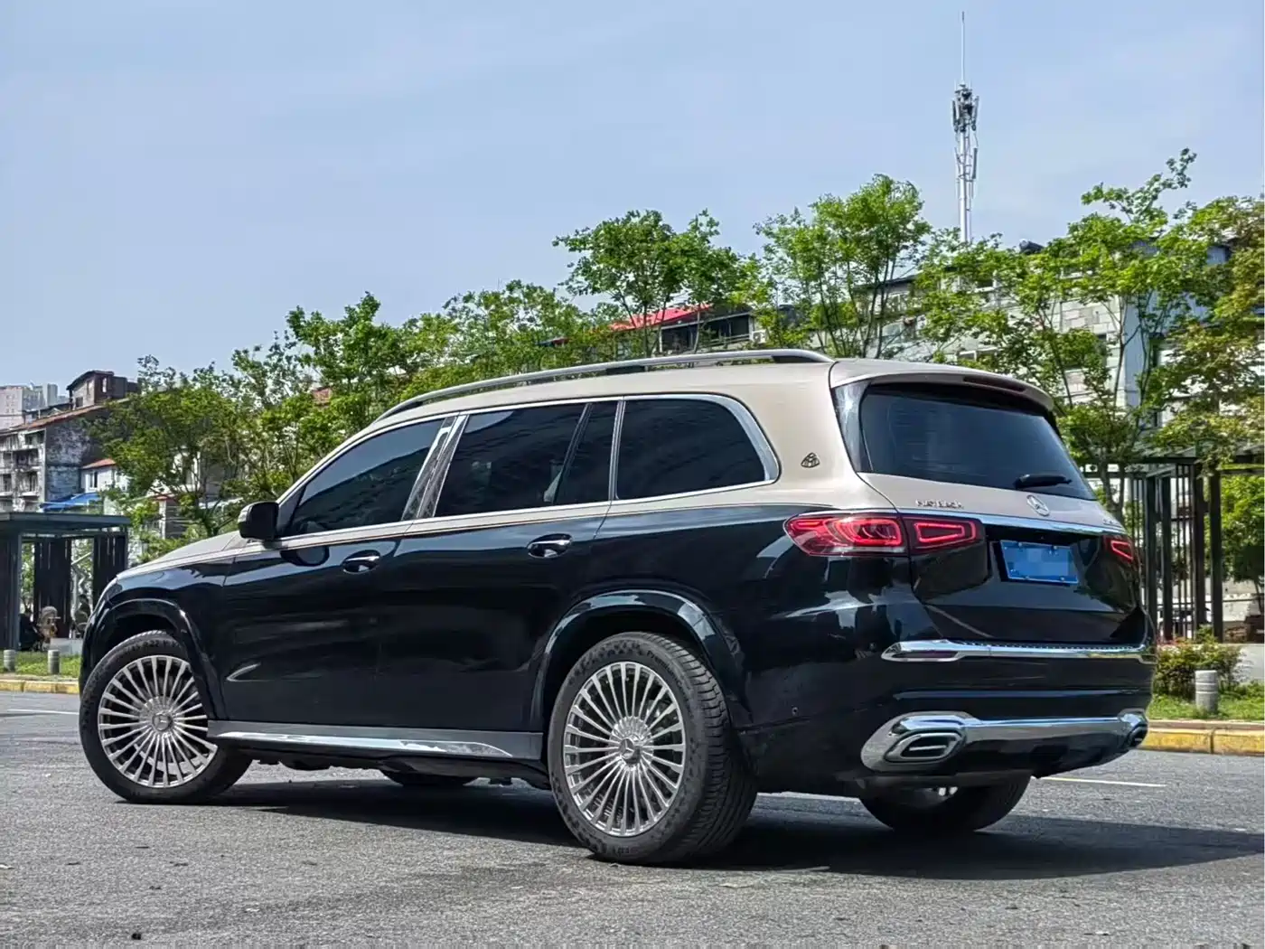 Mercedes-Benz GLS 2023 GLS 450 4MATIC Fashion Edition фото 9