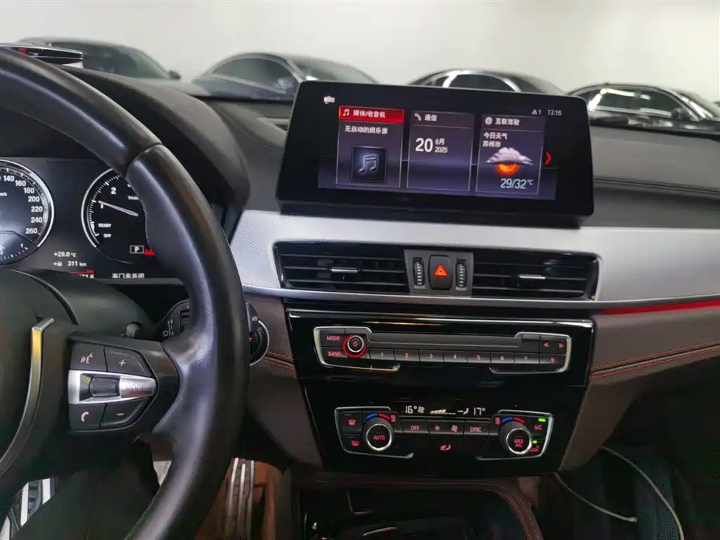 BMW X2 2021 Facelift sDrive25i Shadow Night Edition фото 13