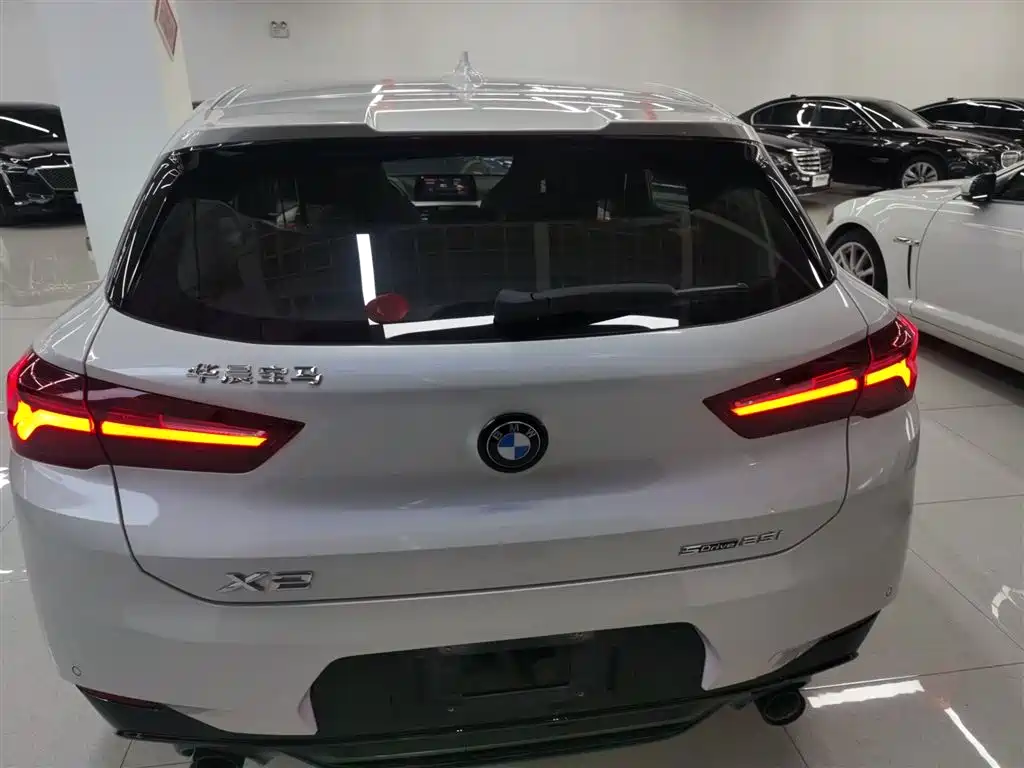 BMW X2 2021 Facelift sDrive25i Shadow Night Edition фото 6