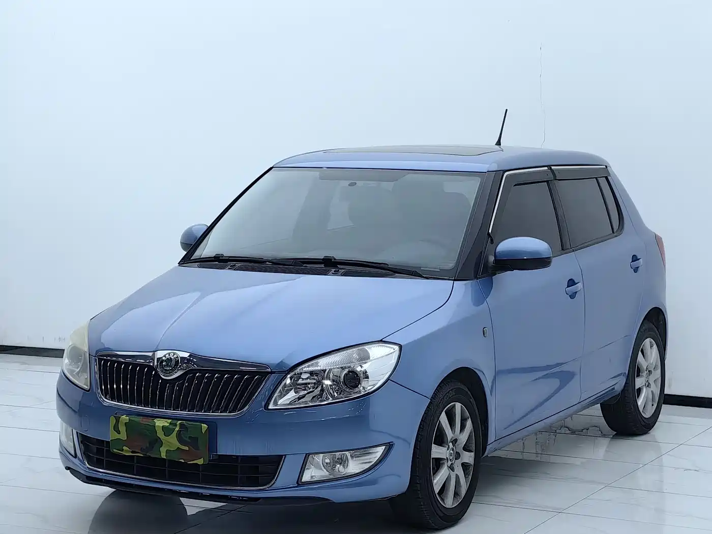 Škoda Fabia 2012 1.6L Auto Crystal Edition