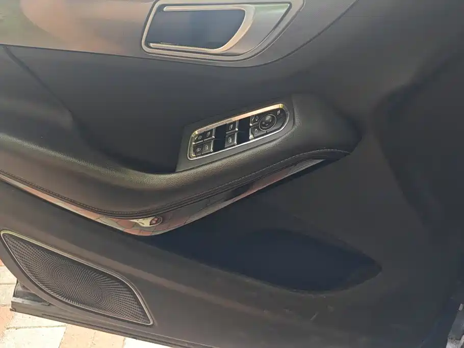 Zotye SR7 2019 2017 1.5T CVT Magic Cube Road