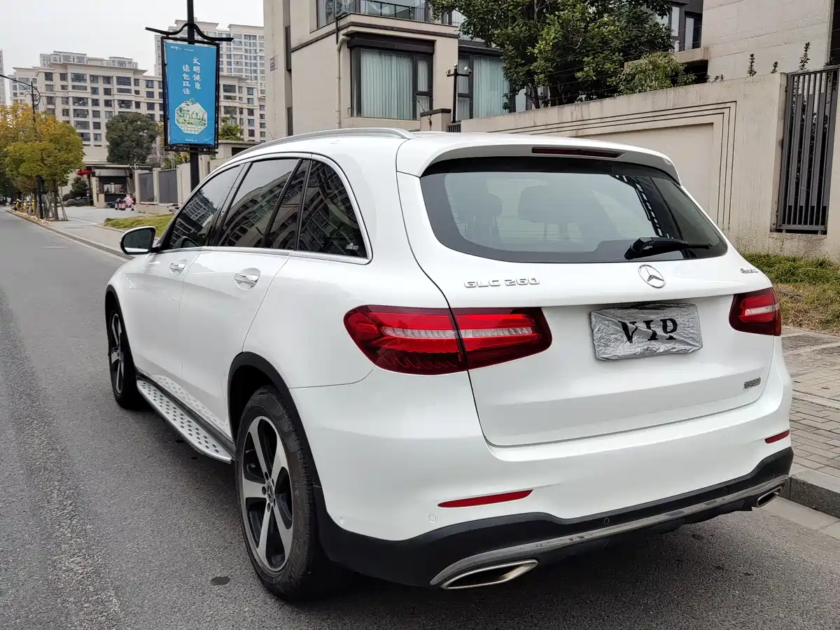 Mercedes-Benz GLC 2018 GLC 260 4MATIC Luxury фото 12