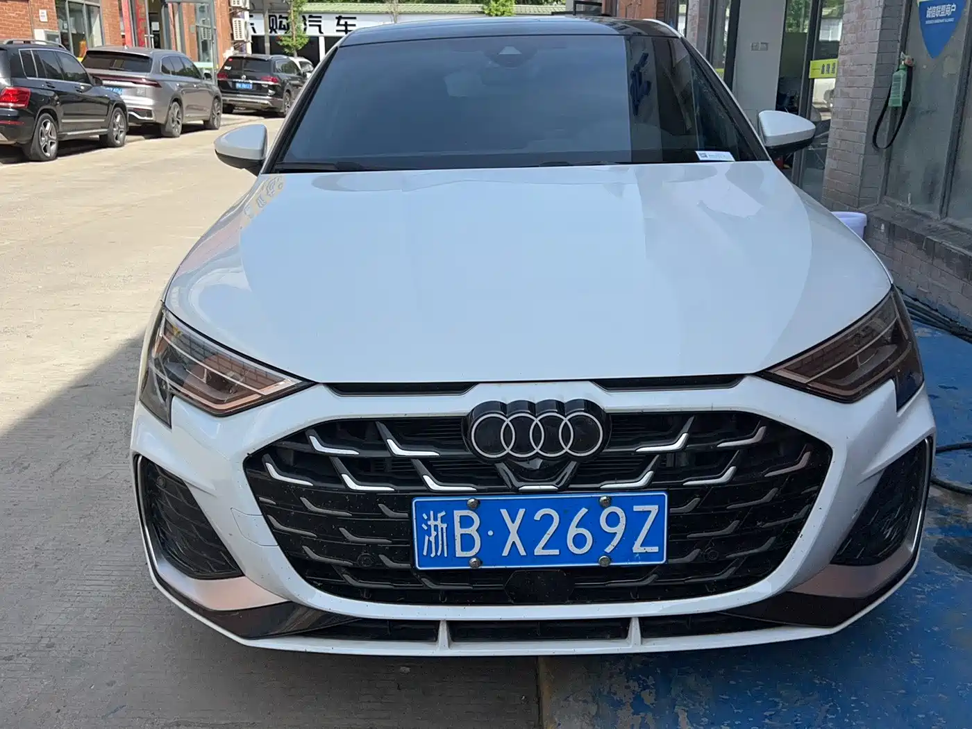 Audi A3 2025 A3L Limousine 35TFSI Flying Premium фото 2