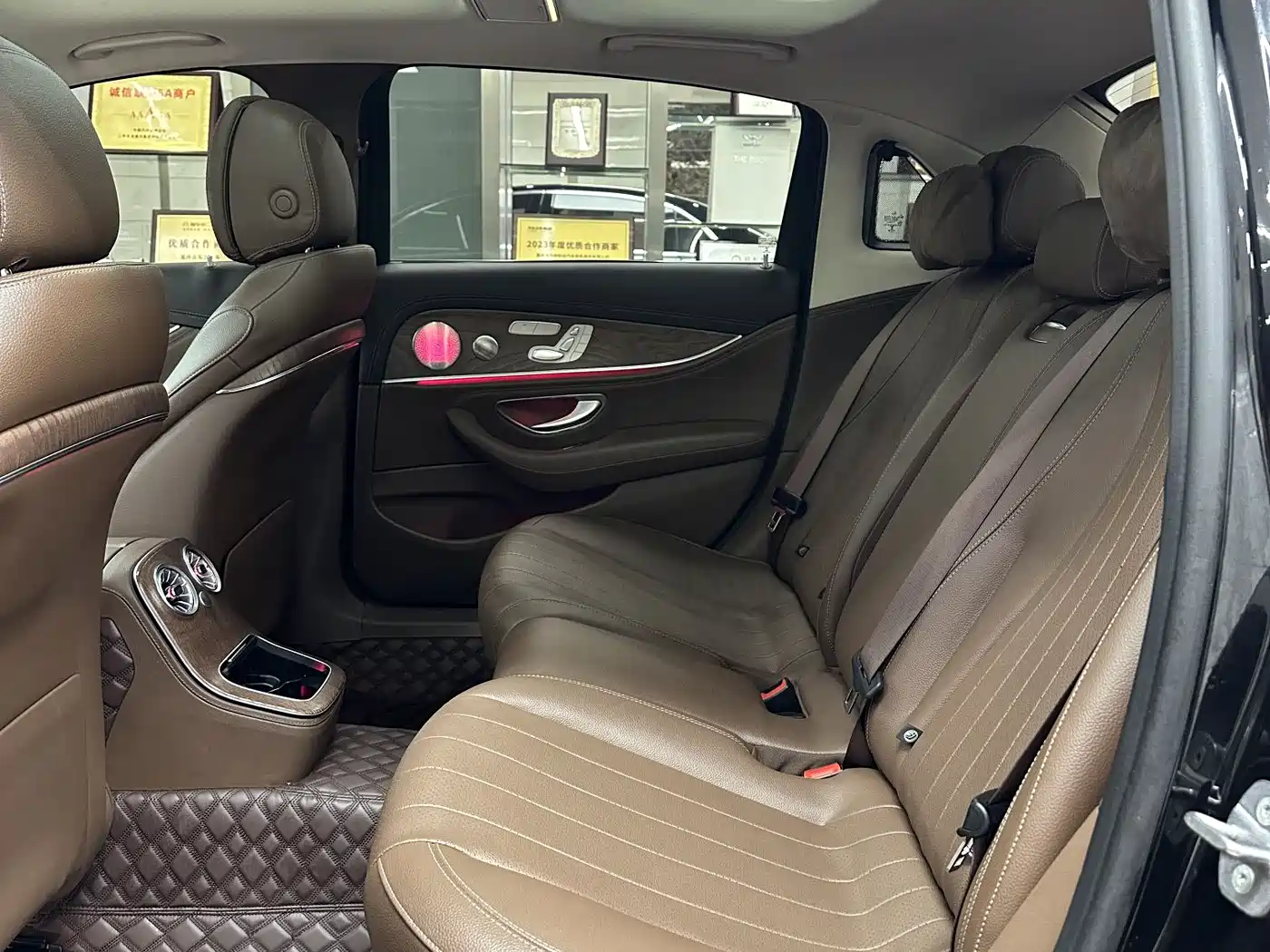 Mercedes-Benz E-Class 2022 Facelift E 300 L Luxury Style фото 9