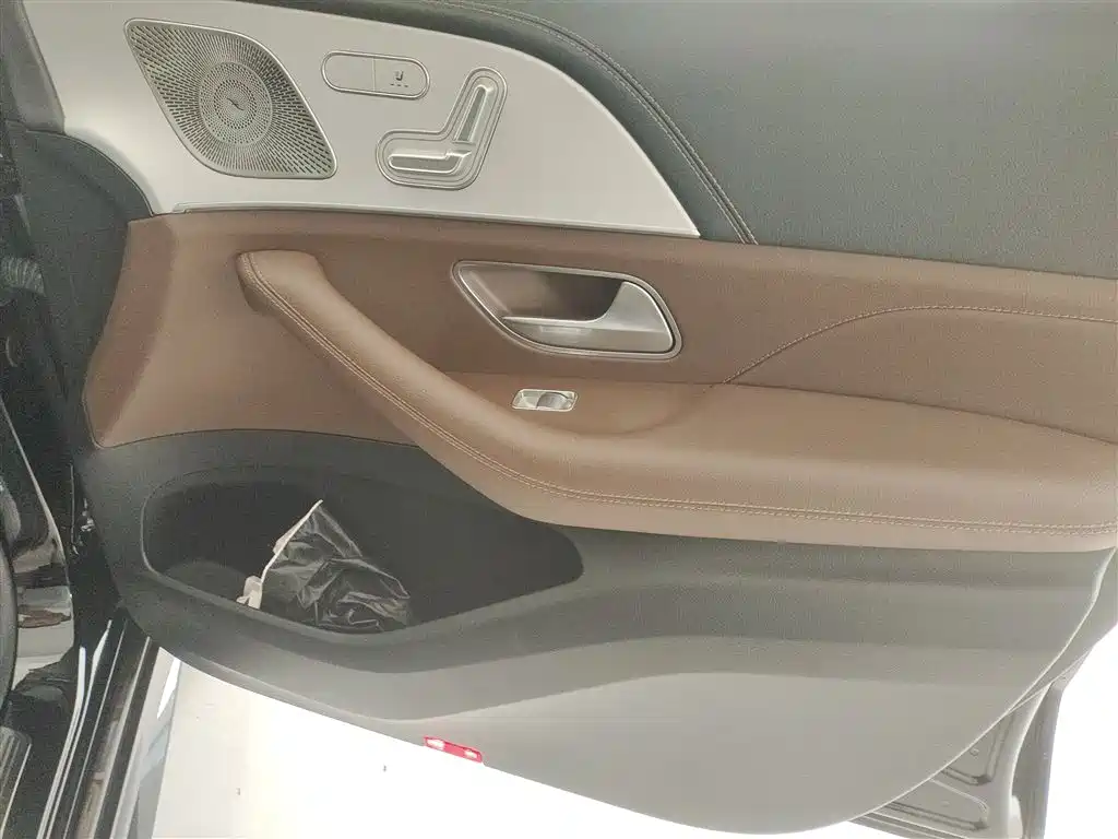 Mercedes-Benz GLE 2024 GLE 350 4MATIC Sport фото 9