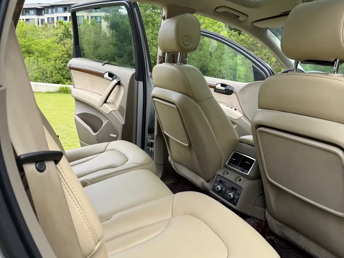 Audi Q7 2007 3.6 FSI quattro Luxury фото 6