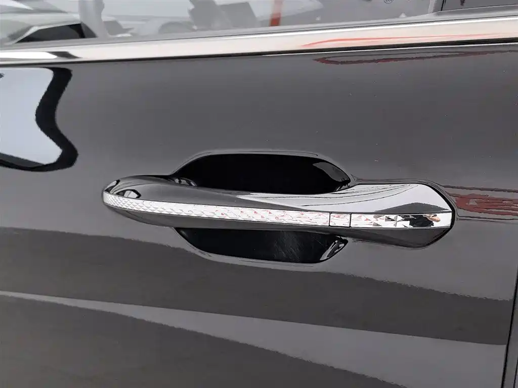Hyundai Kustu 2024 270TGDi LUX Premium Edition фото 18