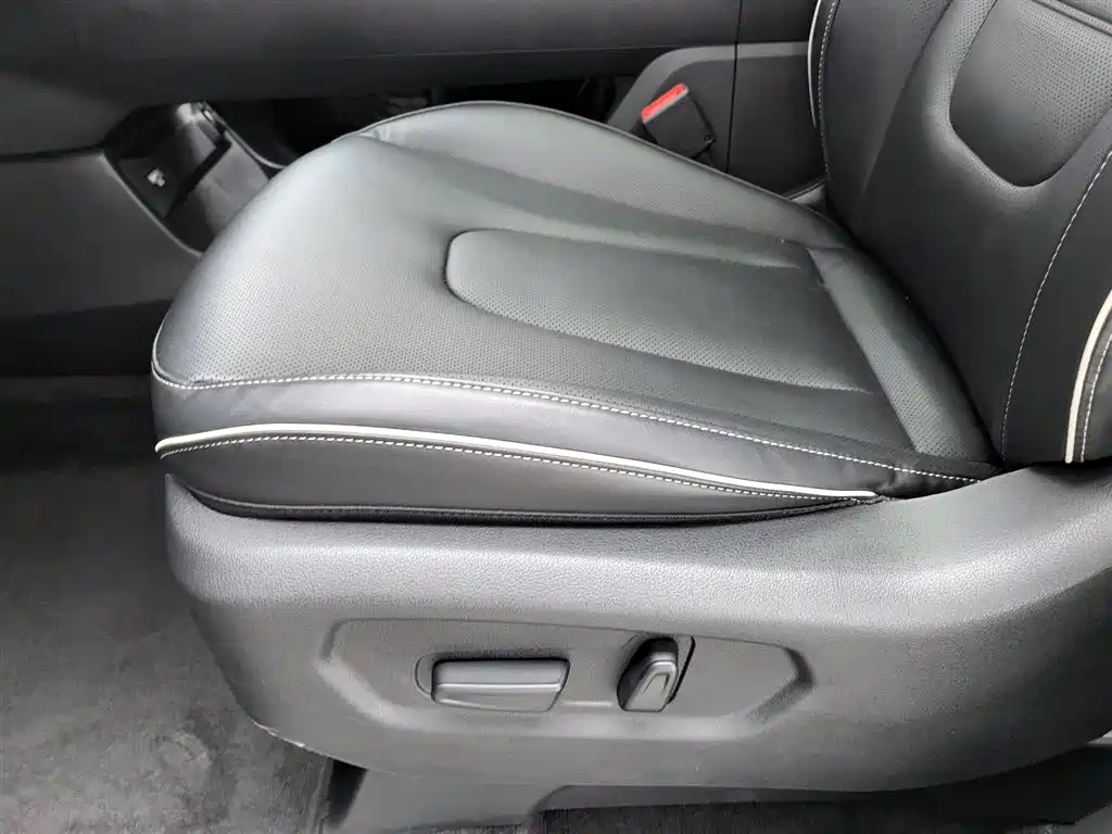 Hyundai Kustu 2024 270TGDi LUX Premium Edition фото 20