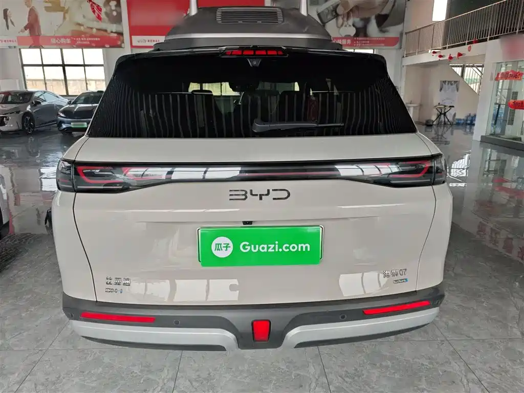 BYD Hai Shi 07 DM-i 2025 150 Pilot+ Edition фото 6