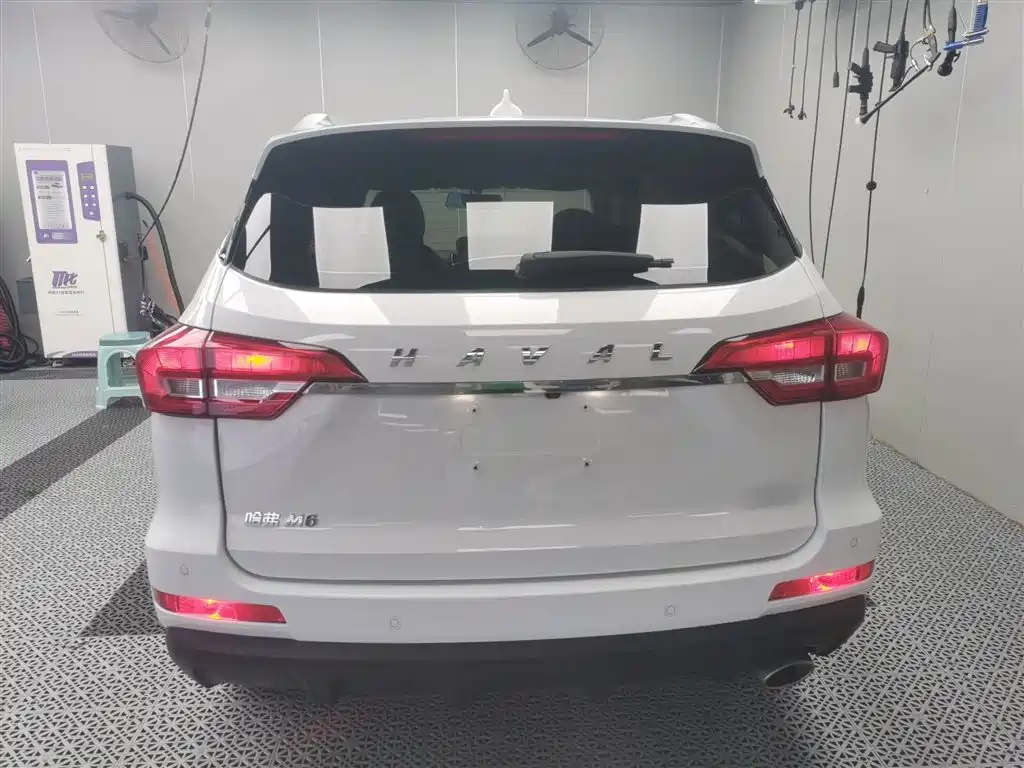 Haval M6 2018 1.5T Manual 2WD Elite фото 4
