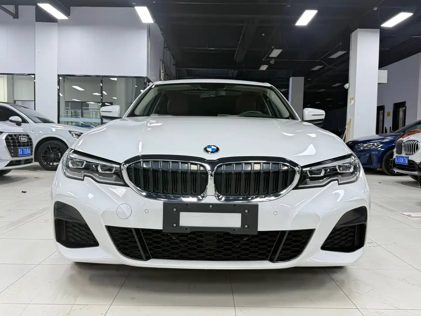 BMW 3 Series 2022 320i Sport Package фото 3