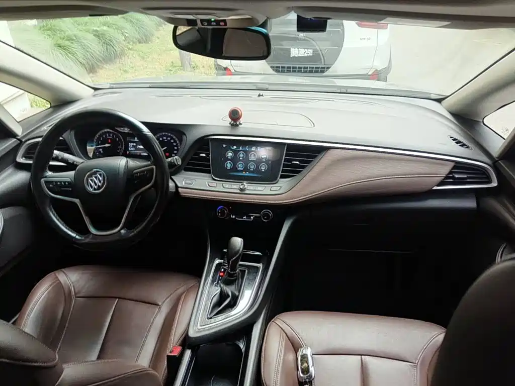 Buick GL6 2018 2018 18T 6-Seater Premium