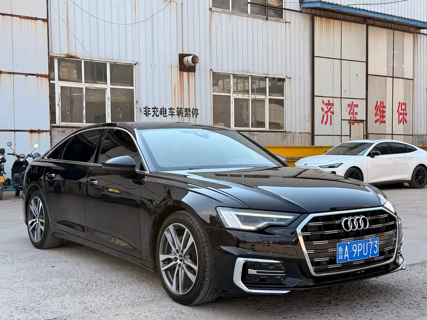 Audi A6L 2023 40 TFSI Luxury Dynamic фото 3