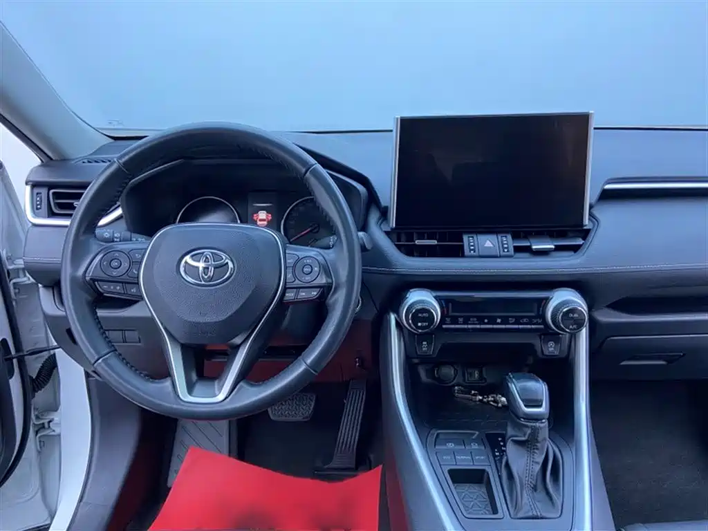 Toyota Wildlander 2022 2.0L CVT FWD Luxury Edition фото 17