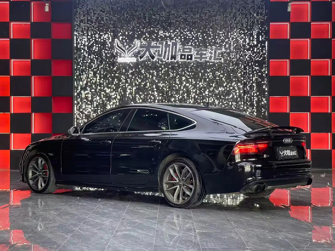 Audi A7 2013 50 TFSI quattro Luxury фото 4