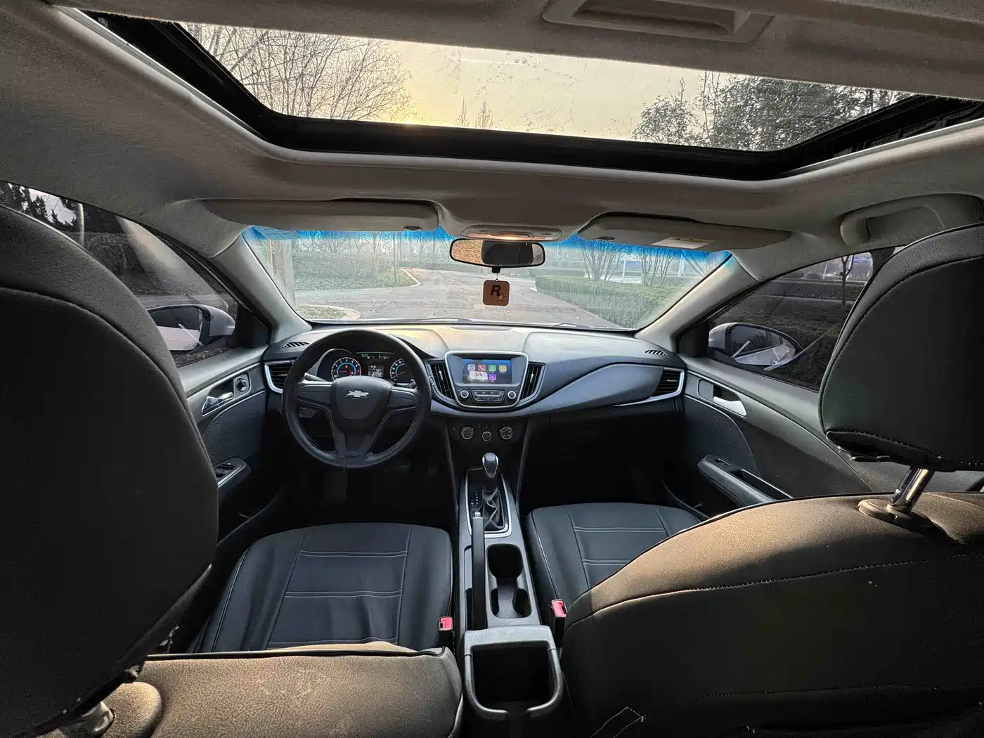 Chevrolet Cavalier 2018 320 Auto Enjoy Sunroof Edition фото 10