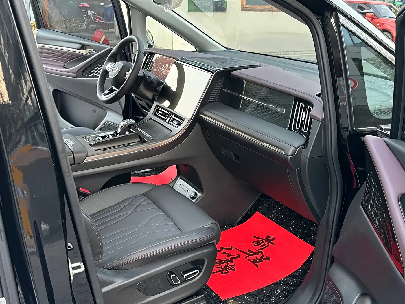 GAC Trumpchi Trumpchi M8 2024 Master Series 400T Ultimate Edition фото 10