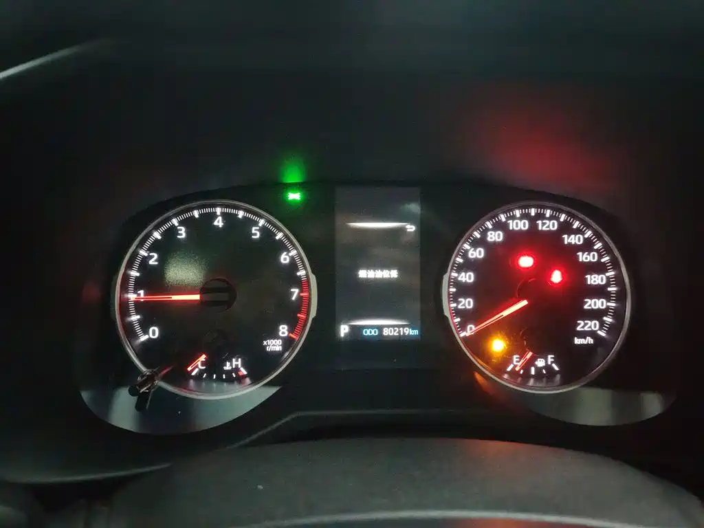 Toyota Wildlander 2022 2.0L CVT FWD Luxury Edition фото 4
