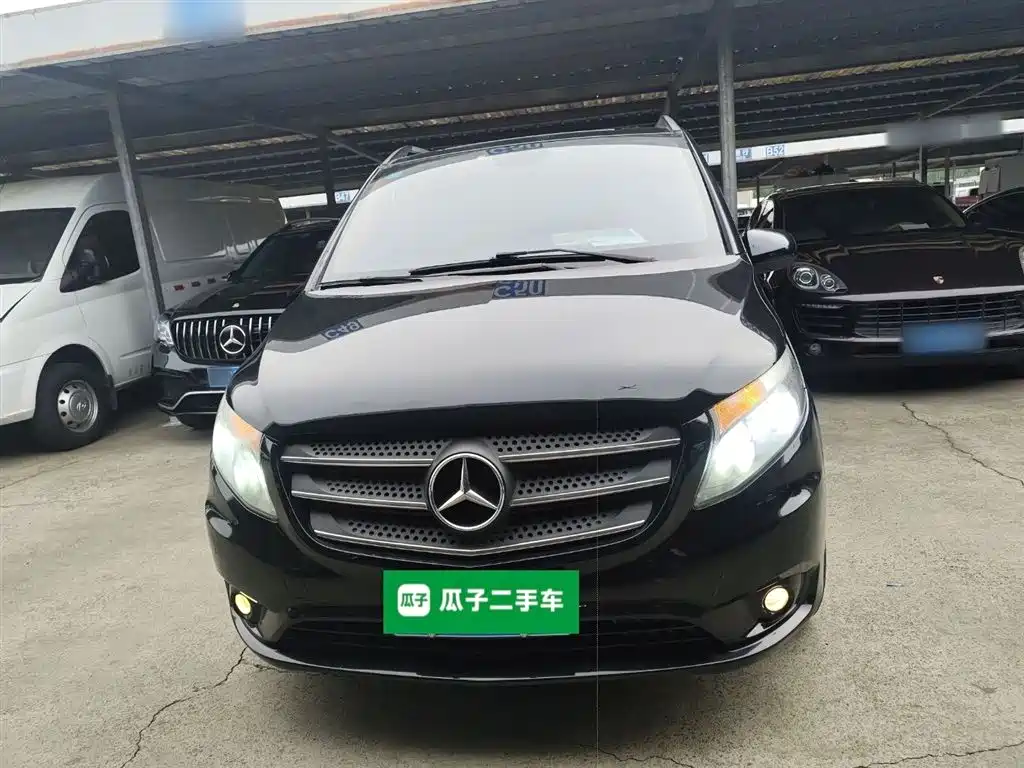 Mercedes-Benz Vito 2020 2.0T Business Edition (7-seater) фото 3