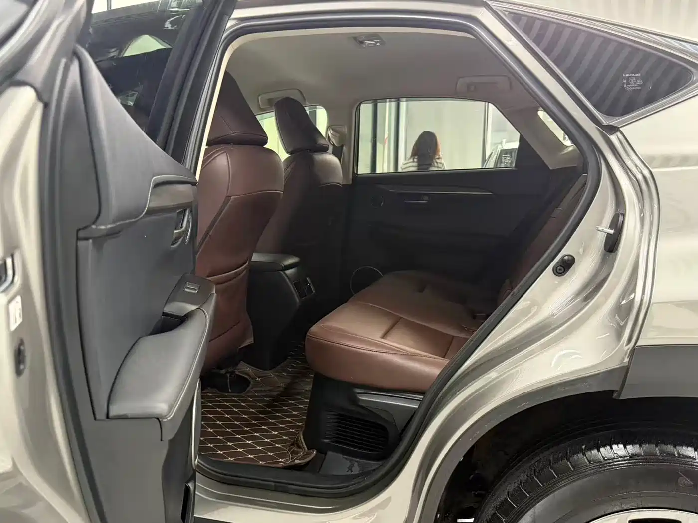 Lexus NX 2020 200 FWD Sharp Edition China VI фото 6