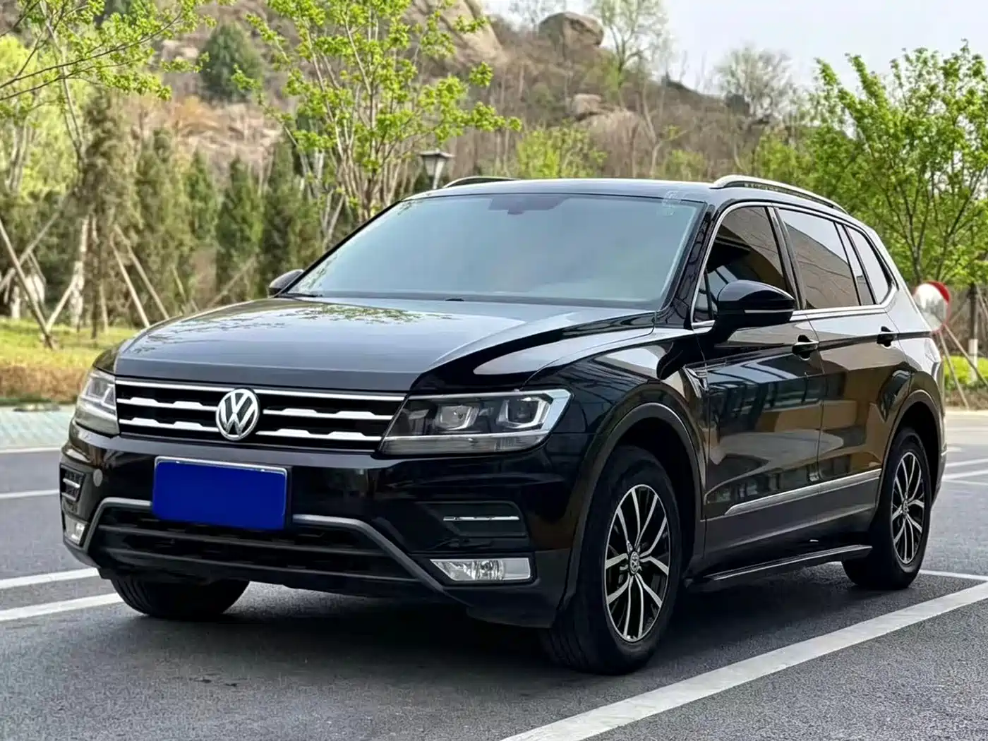 Volkswagen Tiguan L 2018 Facelift 330TSI Automatic 2WD Comfort Edition