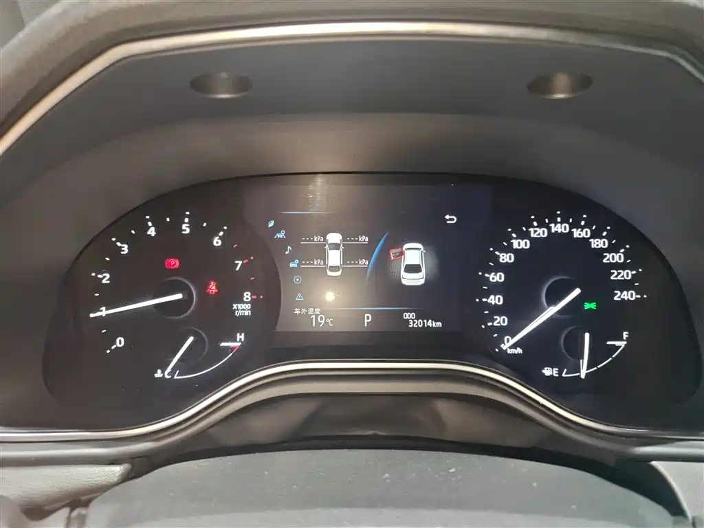 Toyota Avalon 2019 2.0L Luxury Edition (China VI) фото 12