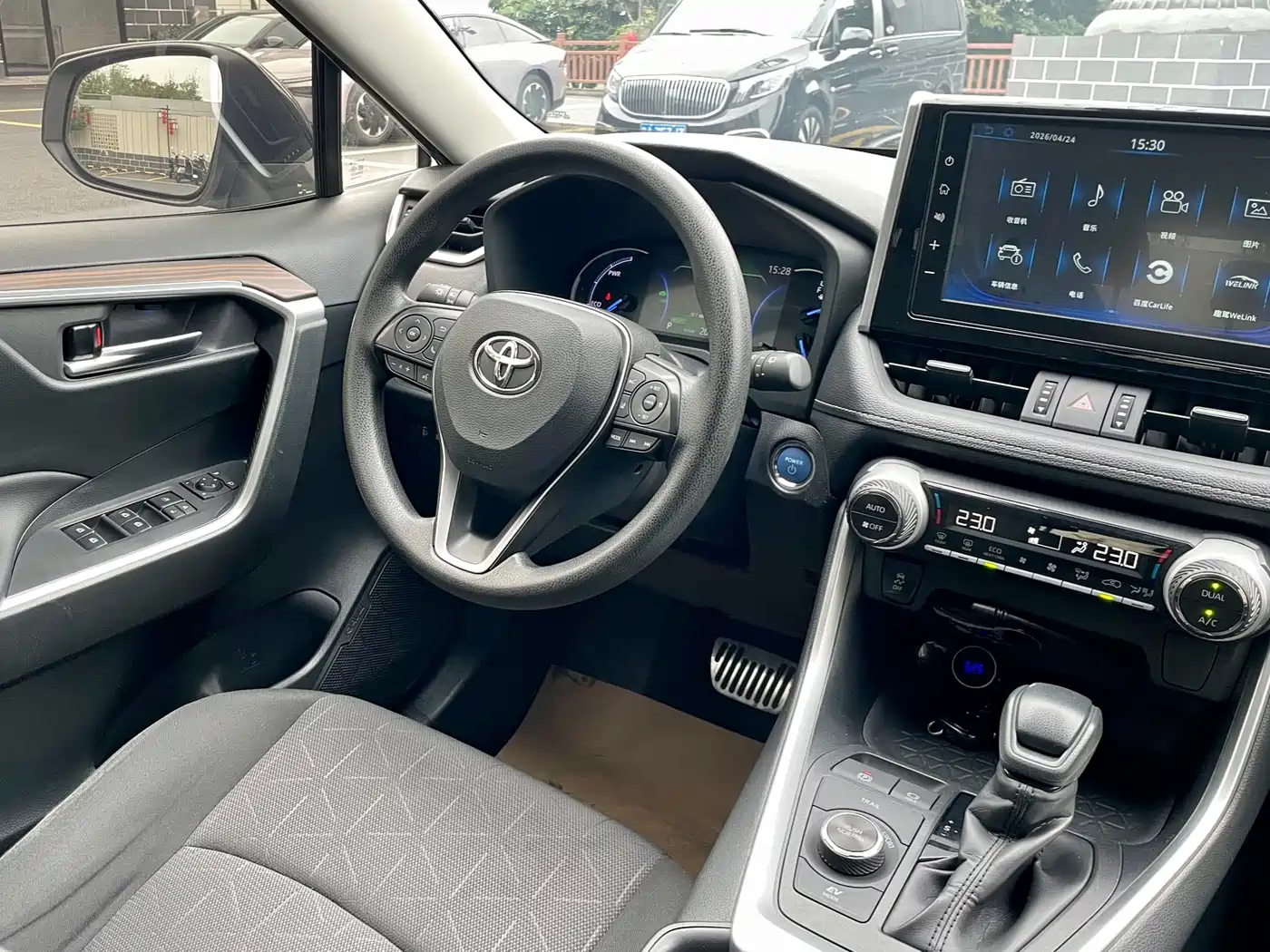 Toyota RAV4 Rongfang 2020 Hybrid 2.5L E-CVT AWD Elite Edition фото 14