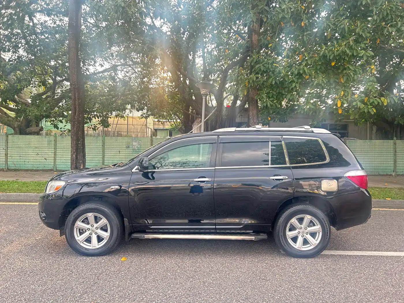 Toyota Highlander 2009 2.7L 2WD 5-seater Elite Edition фото 16
