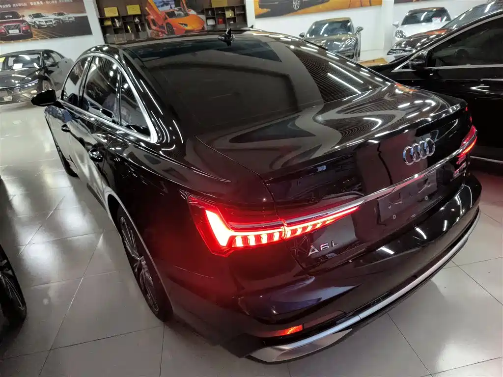 Audi A6L 2023 45 TFSI Premium Selection Dynamic фото 21