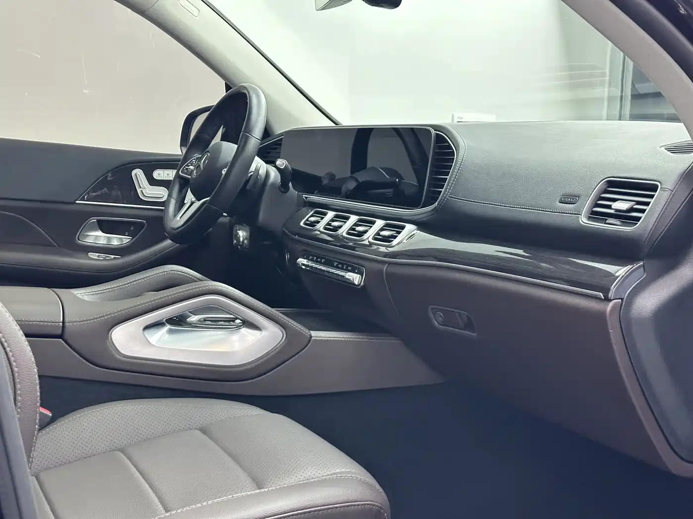 Фото 16 - Mercedes-Benz GLE