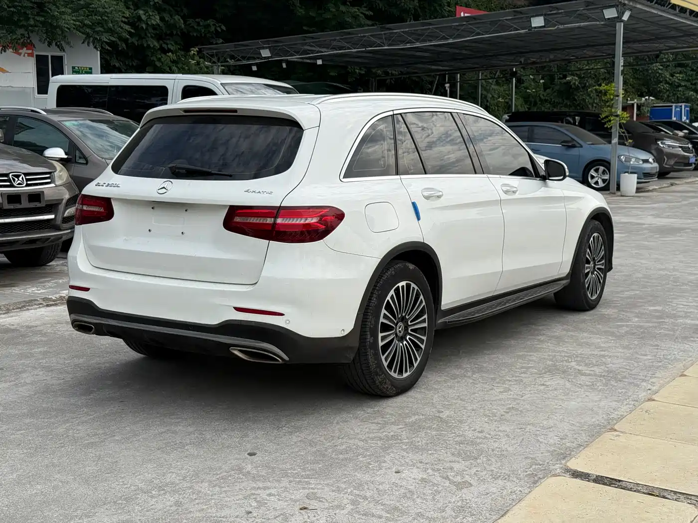 Mercedes-Benz GLC 2019 GLC 260 4MATIC Dynamic фото 4