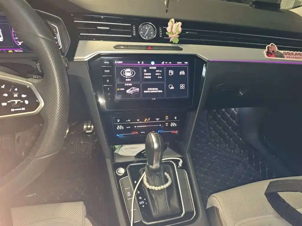 Volkswagen Magotan 2023 Model 2 Million Commemorative Edition 330TSI DSG Luxury фото 14
