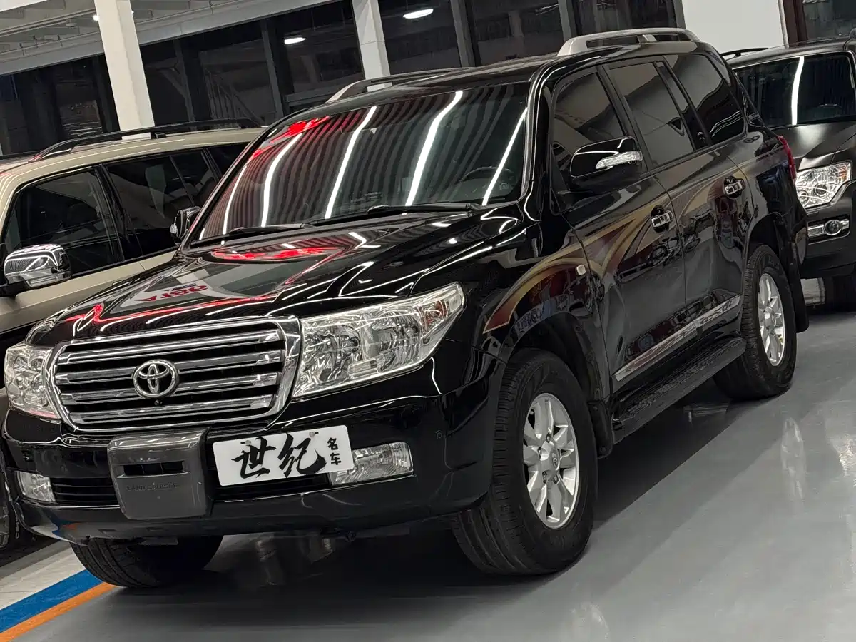 Toyota Land Cruiser (Import)