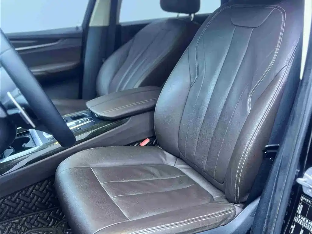 BMW X5 (Import) 2014 xDrive35i Leading фото 5