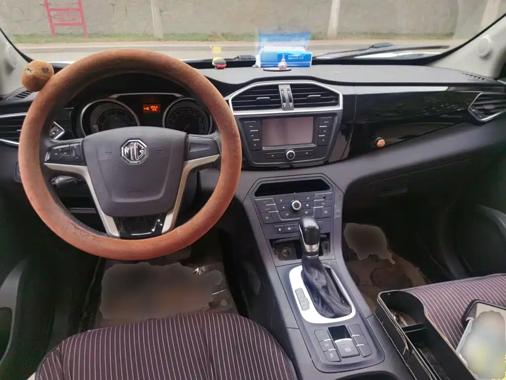 MG Roewe RX5 2015 2015 1.5TGI TST Luxury Edition