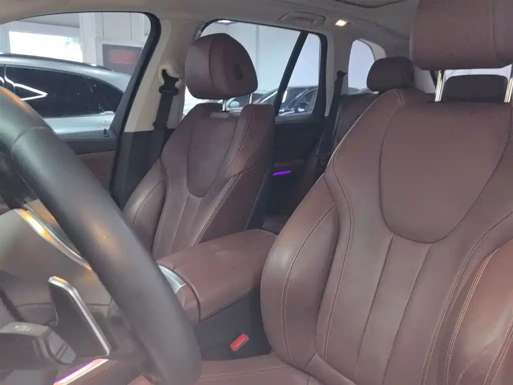 BMW X5 (Import) 2021 xDrive40i M Sport Package фото 15