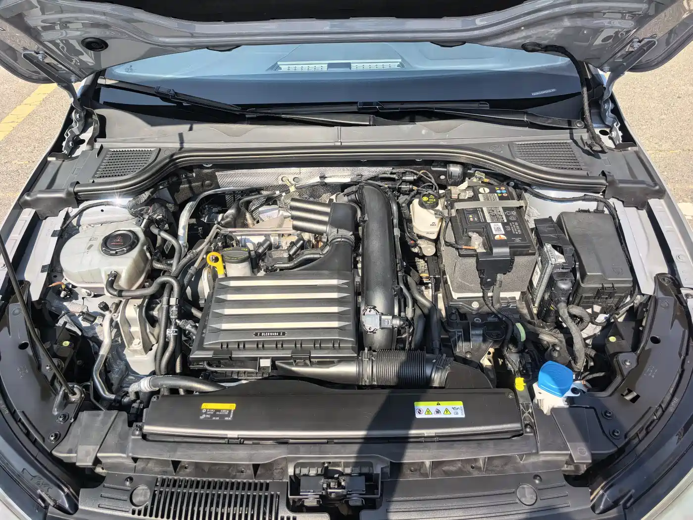 Volkswagen Golf 2023 Facelift 280TSI DSG R-Line Lite фото 24
