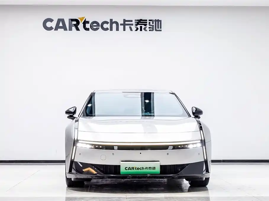 XIAOPENG P7