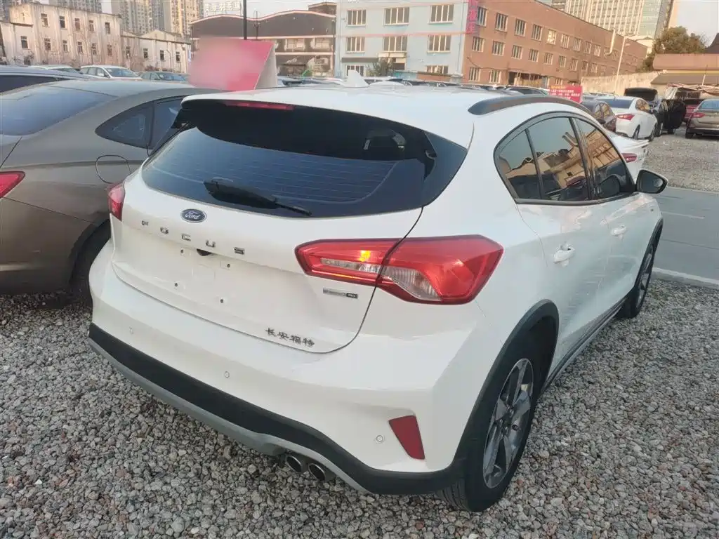 Ford Focus Active 2020 2020 EcoBoost 180 Auto Trendy Edition