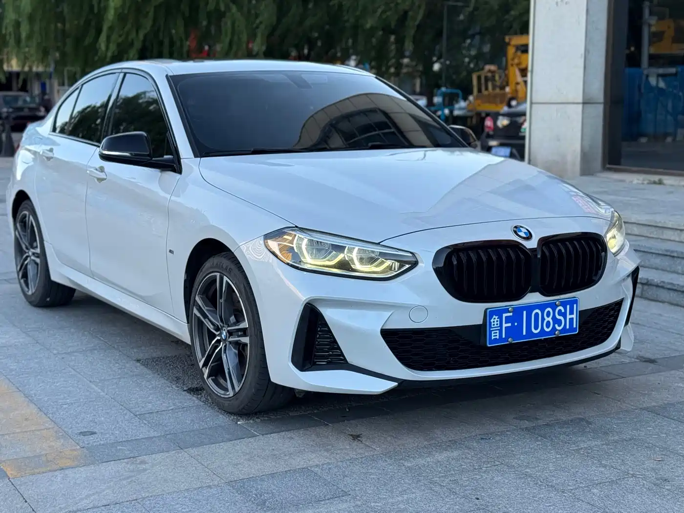 BMW 1 Series 2021 Facelift 125i M Sport Shadow Edition фото 3