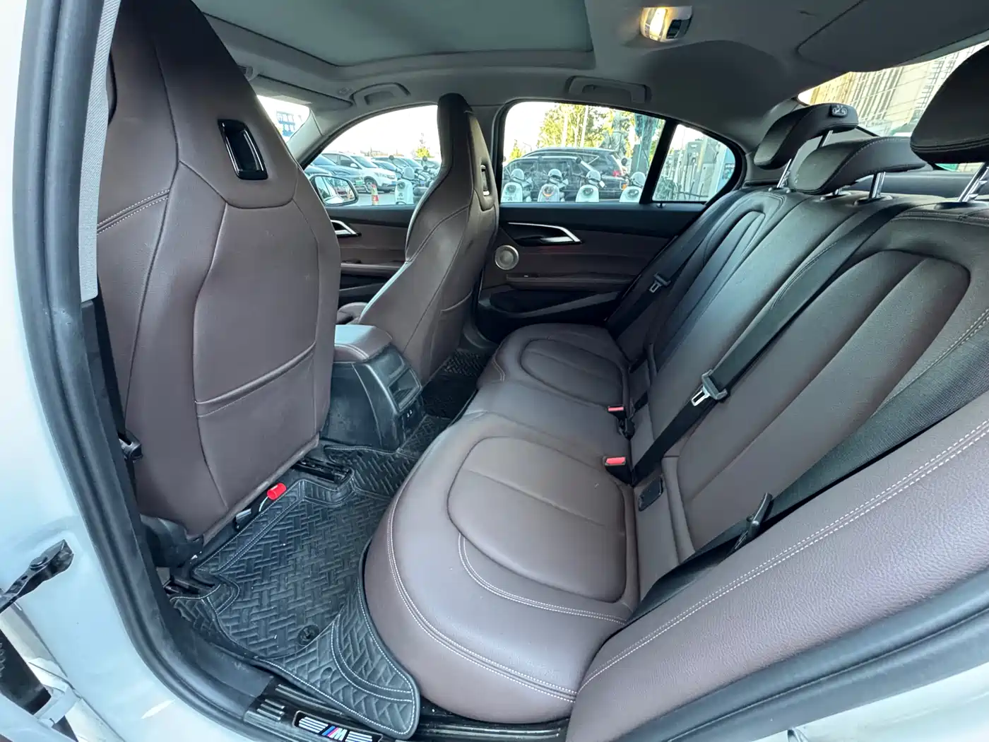 BMW 1 Series 2021 Facelift 125i M Sport Shadow Edition фото 9