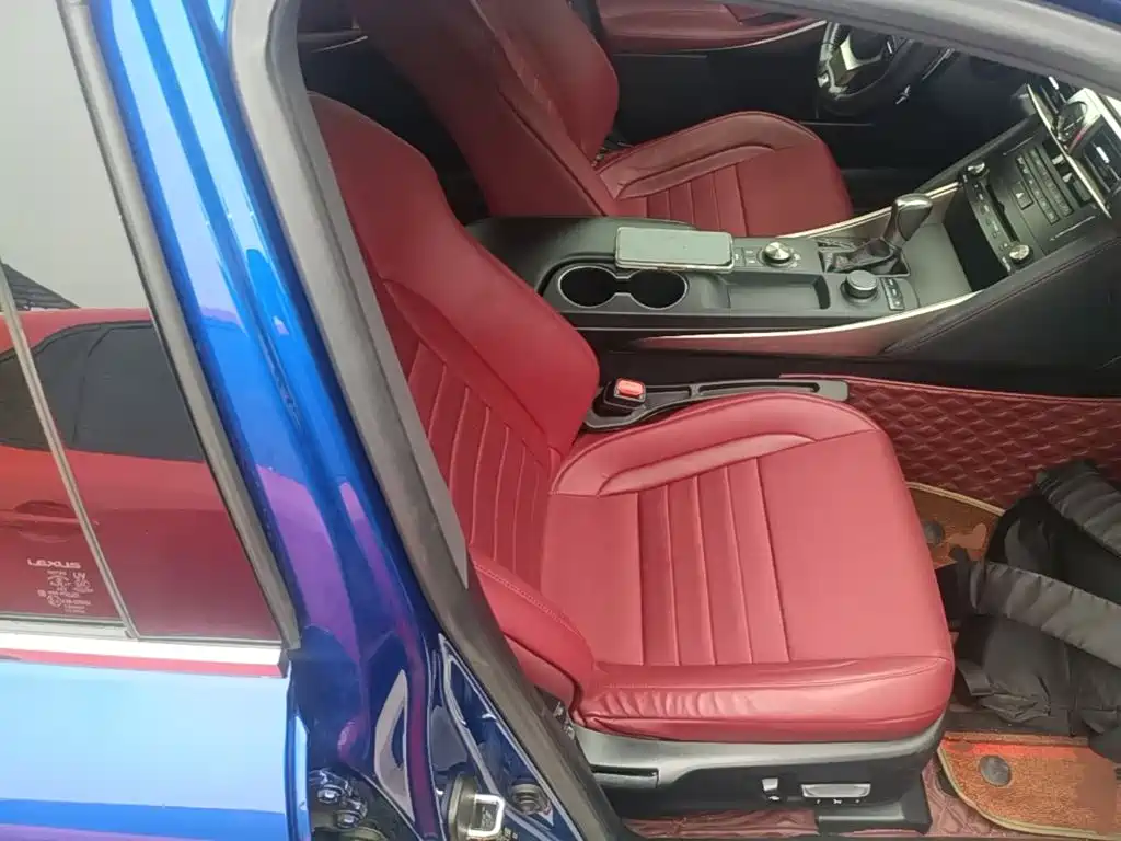 Lexus IS 2018 2017 300 F SPORT