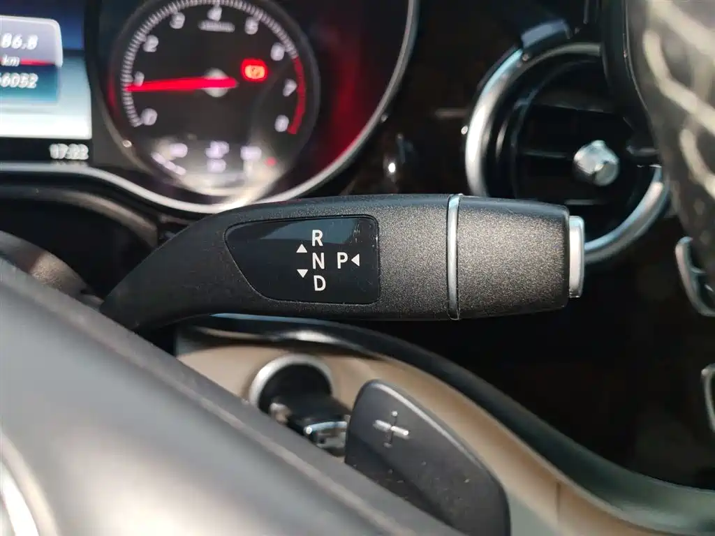 Mercedes-Benz V-Class 2018 V 260 Premium Edition China V фото 14
