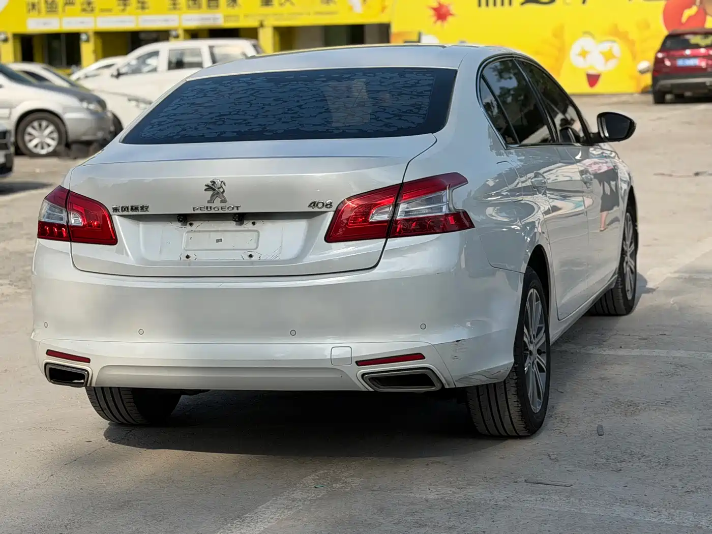 Peugeot 408 2016 1.6T Automatic Luxury Edition фото 9