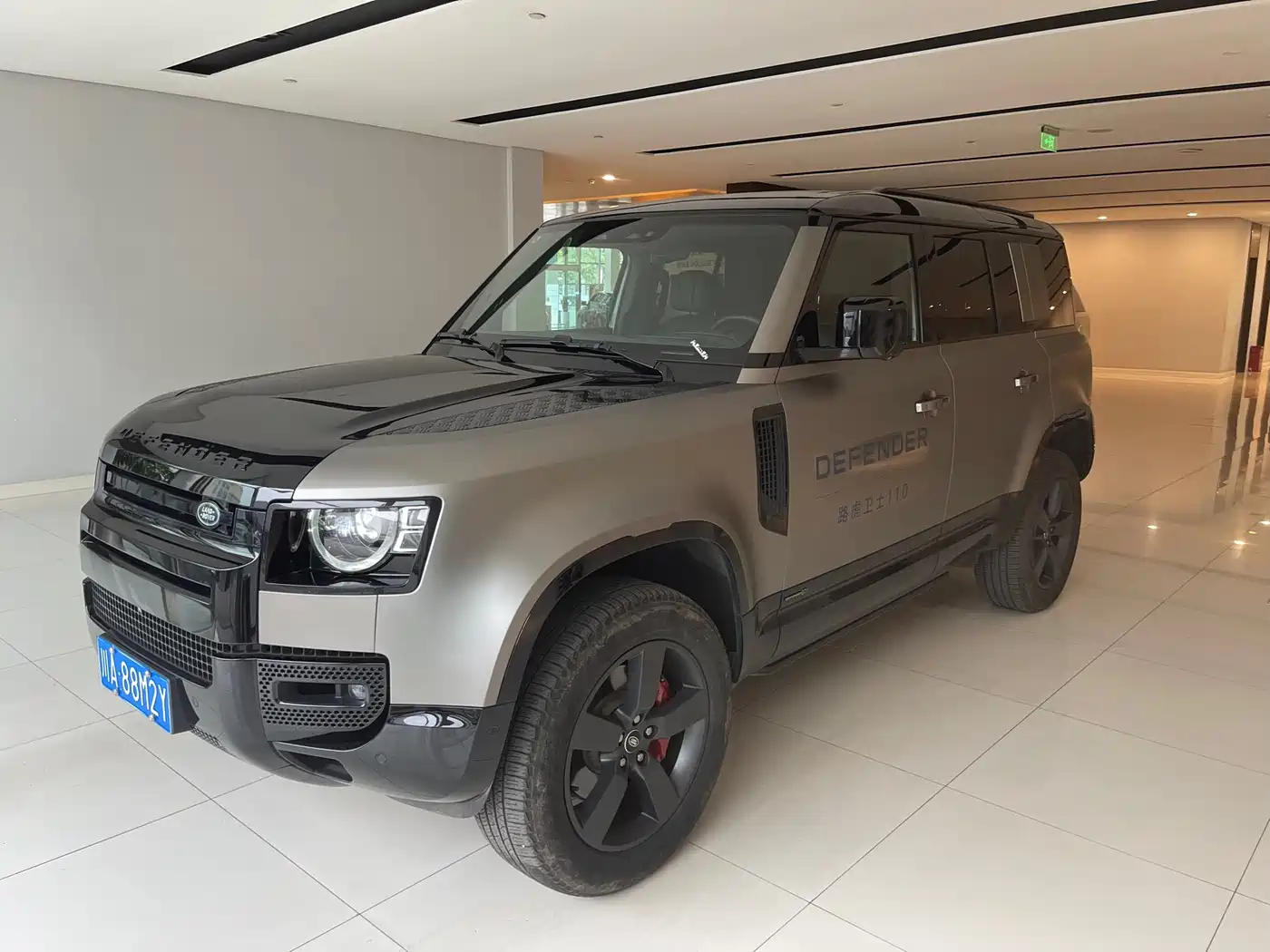 Land Rover Defender 2025 110 3.0T P400 X