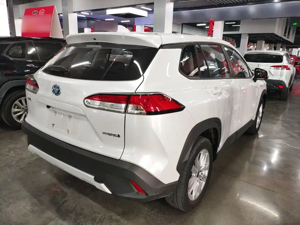 Toyota Corolla Cross 2023 Hybrid 2.0L Pioneer Edition фото 7