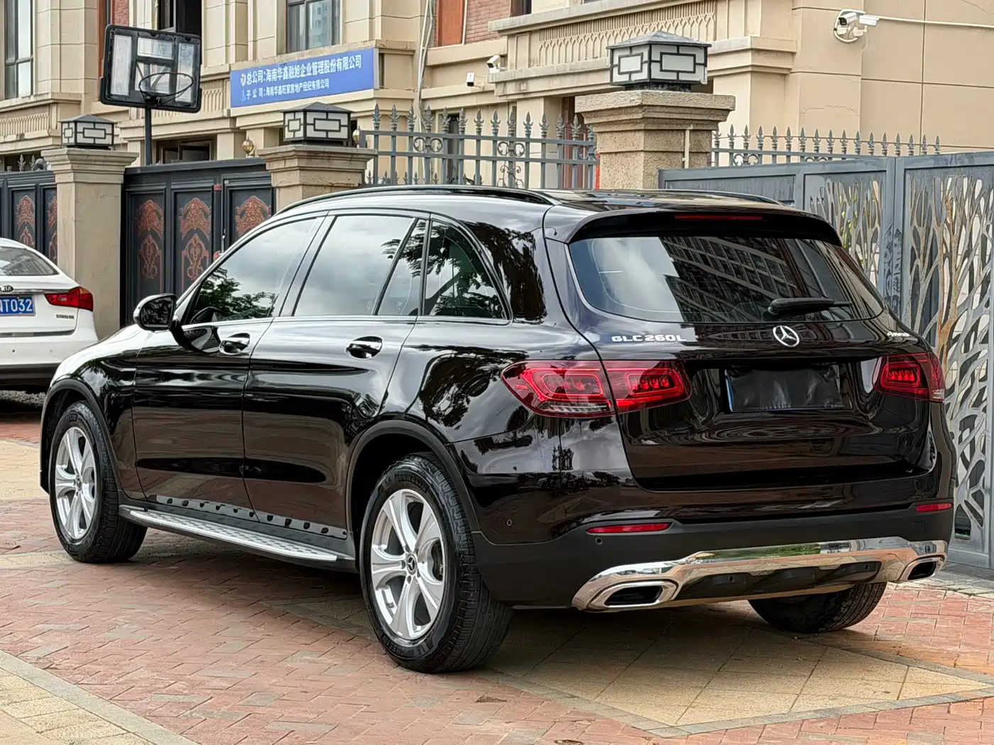 Mercedes-Benz GLC 2020 Facelift GLC 260 L 4MATIC Dynamic фото 7