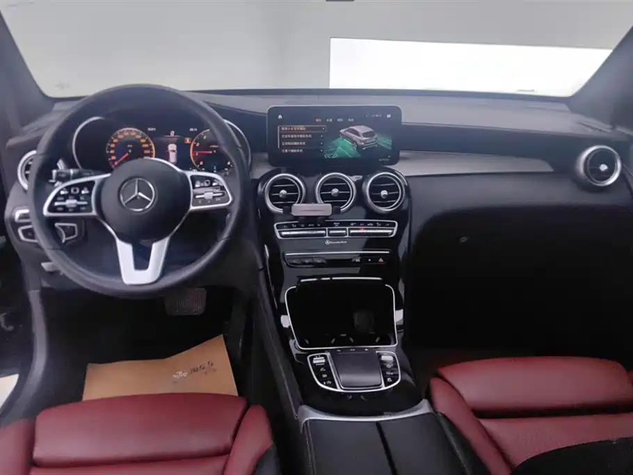 Mercedes-Benz GLC 2020 Facelift GLC 300 L 4MATIC Dynamic фото 12