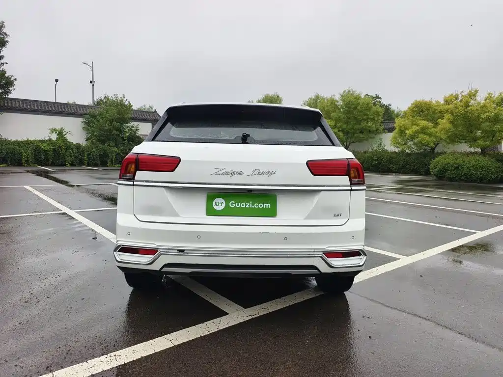 Zotye X7 2018 2017 Advance 2.0T DCT Tianshan